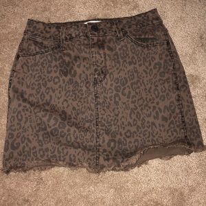 MUDD CHEETAH PINT SKIRT